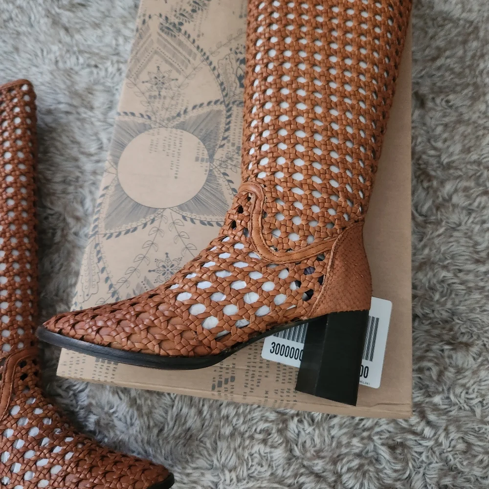 Free People Woodstock Woven Boots‎ In Cinnamon Clay Brown Women's Size 7.5